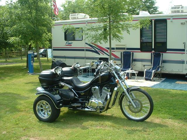 Biker Dogs 008.jpg