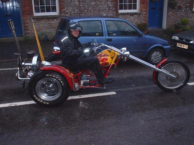 side_on_trike.jpg